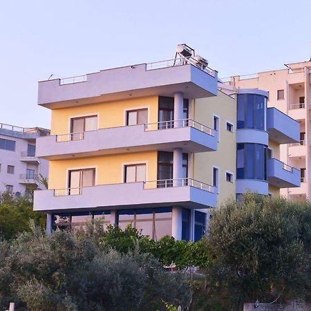 "Adriatik Hills" Apartments Complex ドゥラス エクステリア 写真